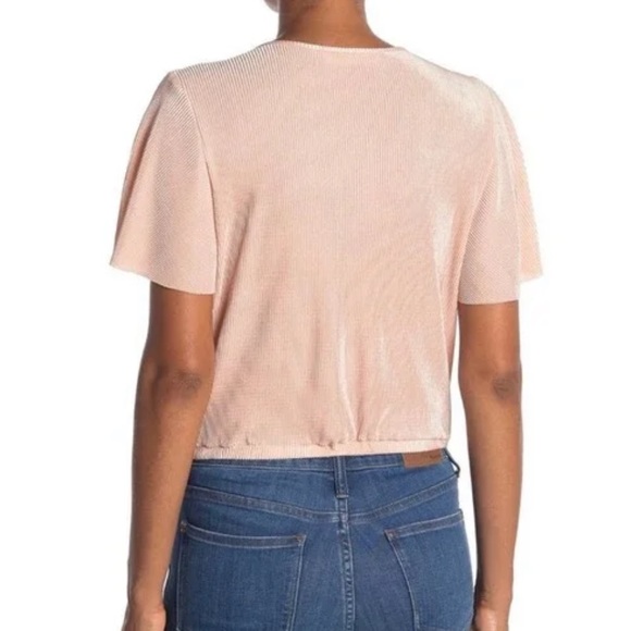 ATSTR The Label Light Pink Crinkle Pleated Top/ Blush Peach - Picture 12 of 12
